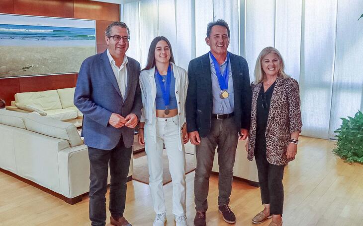 Recepción de deportistas en Alcaldía.